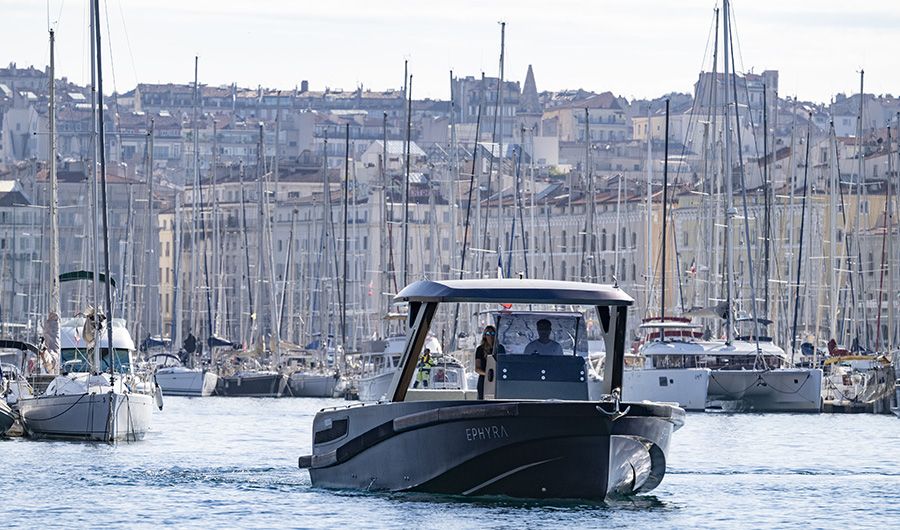 SUNBRELLA ET EPHYRA : UN PARTENARIAT VISIONNAIRE POUR UNE NAVIGATION DURABLE