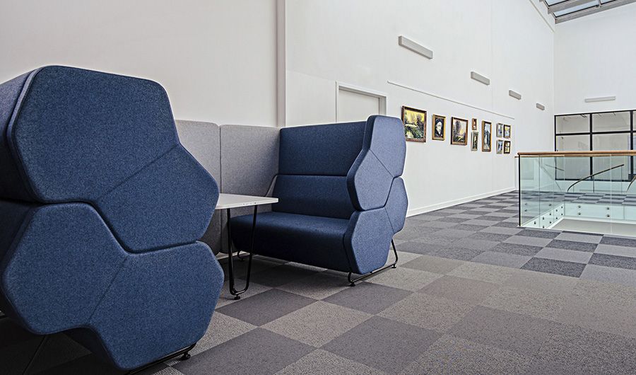 'W PULAWACH' kommunalt bibliotek